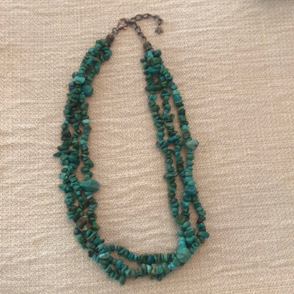 Turquoise beaded necklace